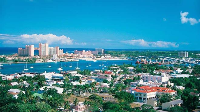 Port of Nassau Bahamas ©  SW